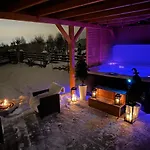Дом отдыха Black Rocks Na Wynajem *