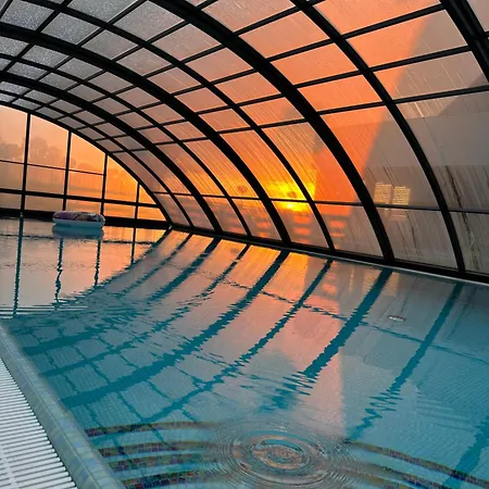 Black Rocks Na Wynajem 別荘