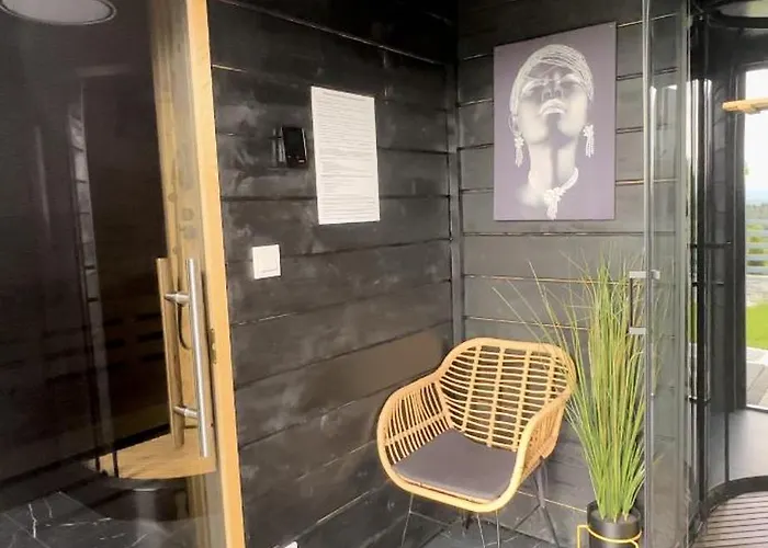 Dom wakacyjny Black Rocks Na Wynajem *