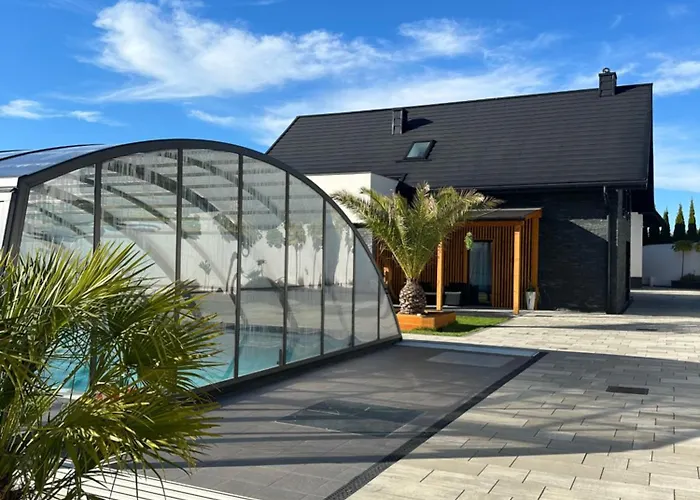 Dom wakacyjny Black Rocks Na Wynajem Nowy Sącz